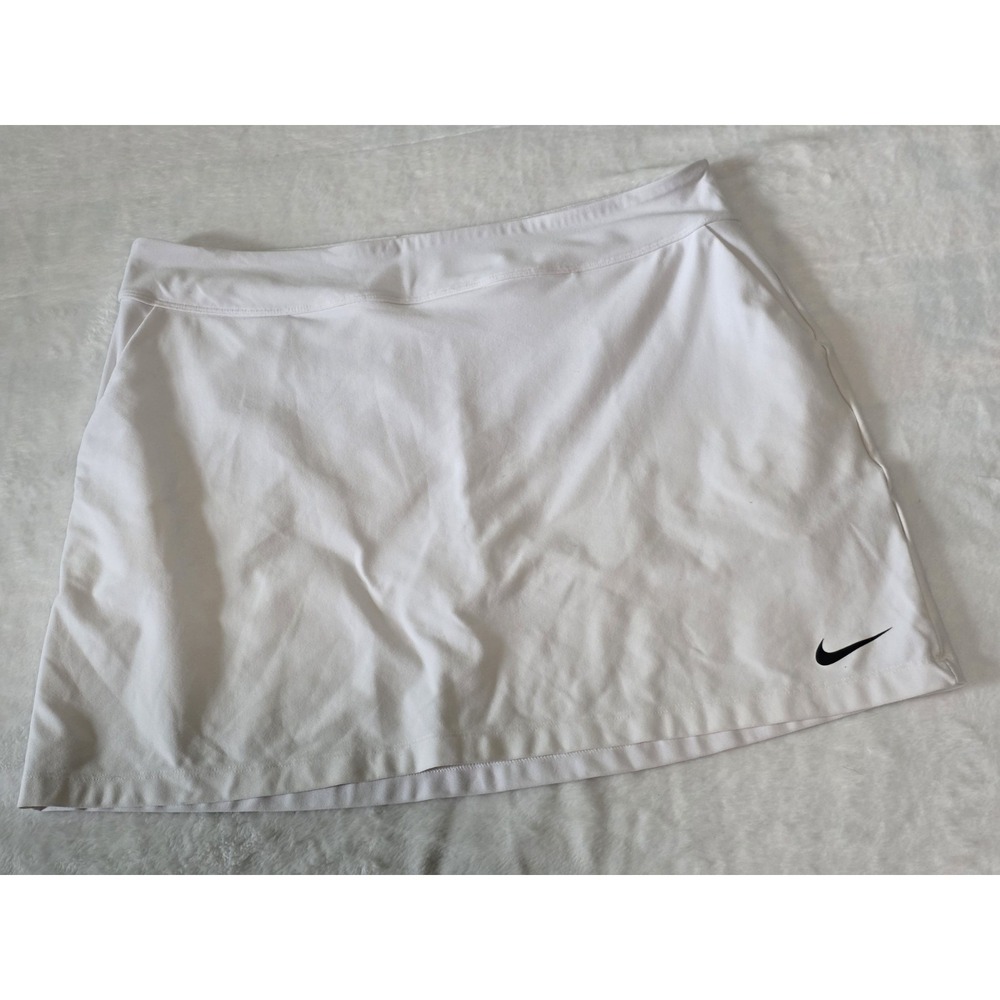 Nike golf dri fit womens XL white athletic golf skort nike swoosh logo tennis